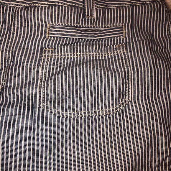 Gap Limited Edition striped lightweight pants - Picture 2 of 4